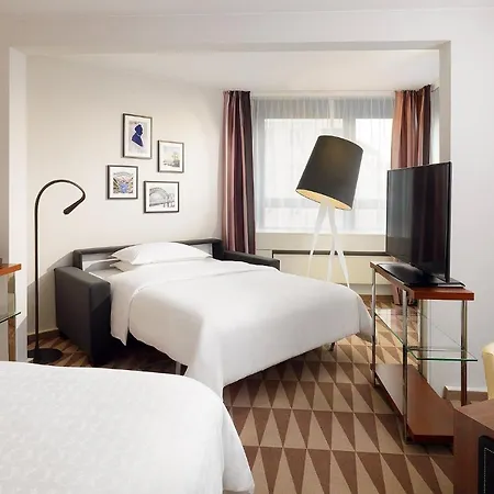 Sheraton Westpark Hotel 4*