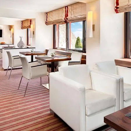 Hotel Sheraton Westpark 4*